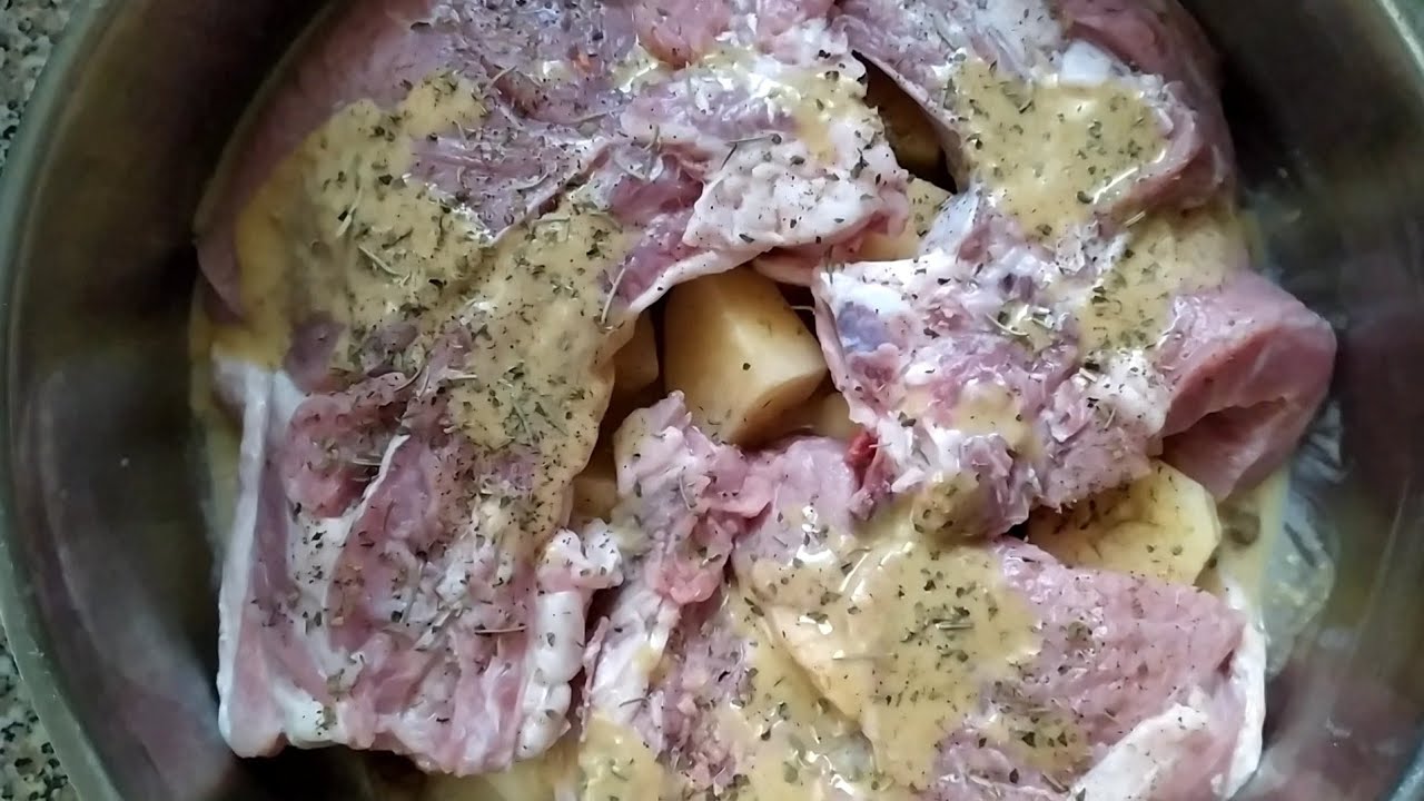 العيد قرب 🤔ومش بتحبي الاكل الدسم اعملي صينية اللحمة دي وادعيلي