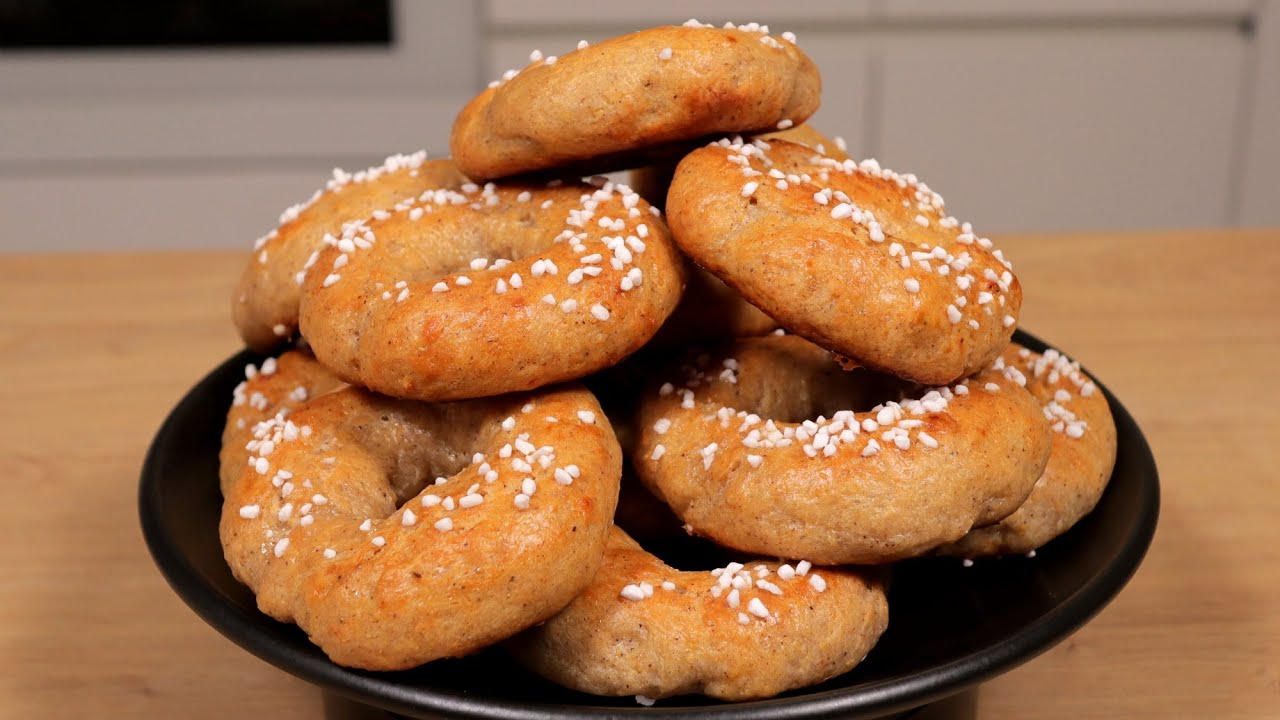 Очень простой рецепт БУБЛИКОВ! 😋 Полезные пончики. 🍩 Несложная рождественская выпечка - Бейглы. 🎄