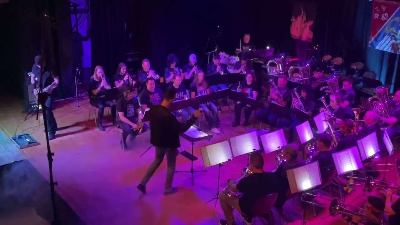 AC/DC und Brass Band wie tönt das? Hammer Konzert der MGD Dagmersellen  und Gitarrist Hef Häfliger