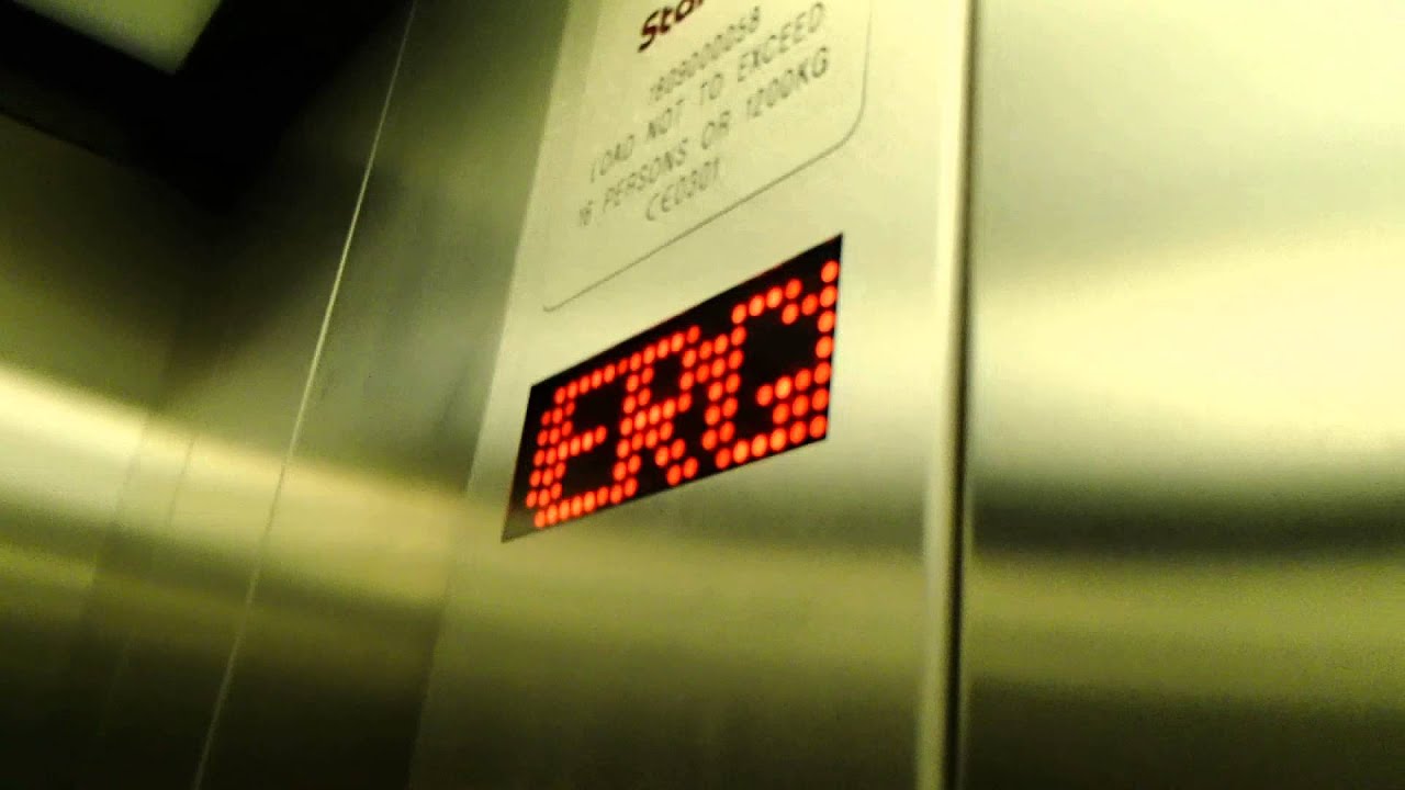 Lift at Kings Cross Station Lift G