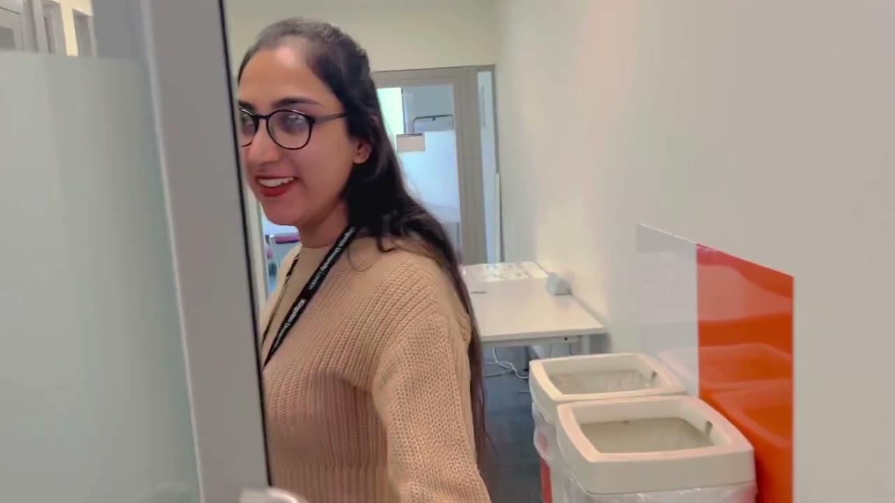Kingston University Little Tour at Business School