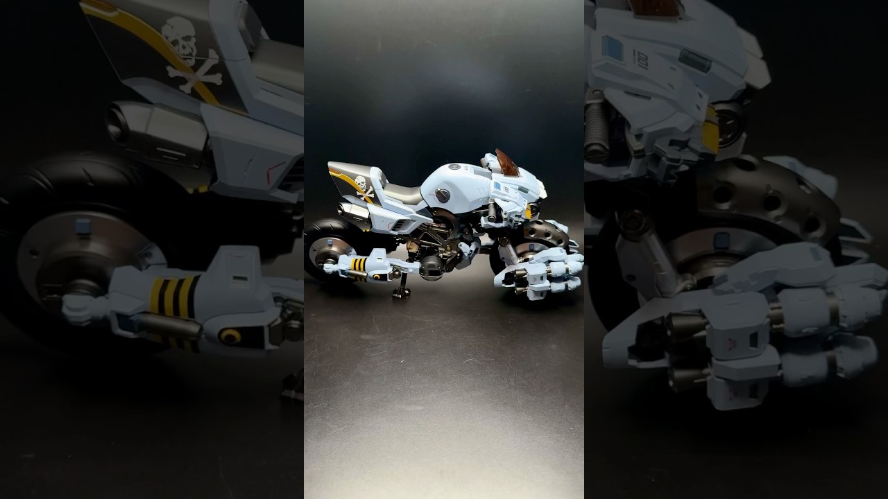 ROBOTECH: Admiral Hunter&rsquo;s Exclusive VR-052F Cyclone #robotech #toynami