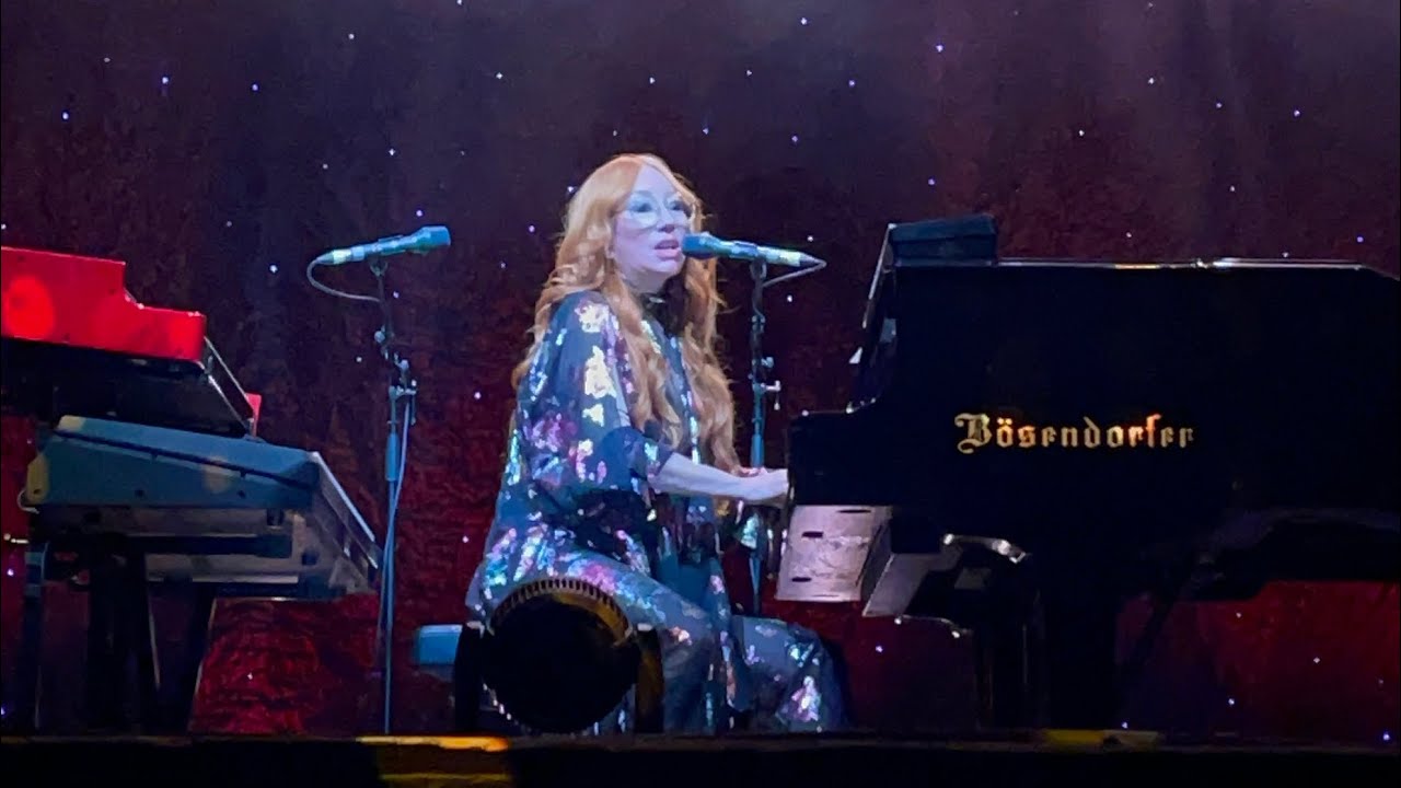 Tori Amos - (improv &) Climb - Paris, 20 Avril 2023