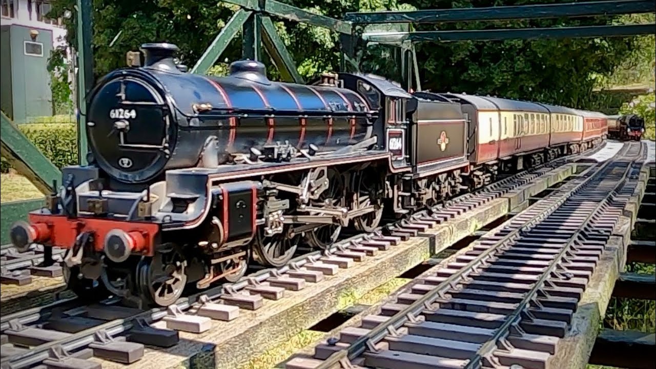 UK Gauge 1 model live steam locomotives at Bromsgrove M.E.S with Midland Group - Aster Accucraft 5MT