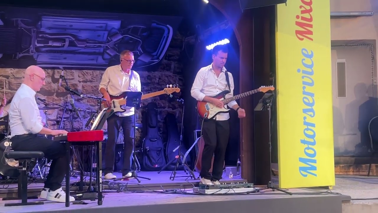 Abschlusskonzert Theater am Fluss Best of Austropop, Schickeria