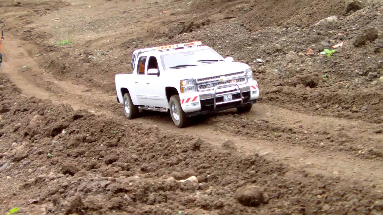 1/16 2009 Chevrolet Silverado RC Pickup Truck rc conversion