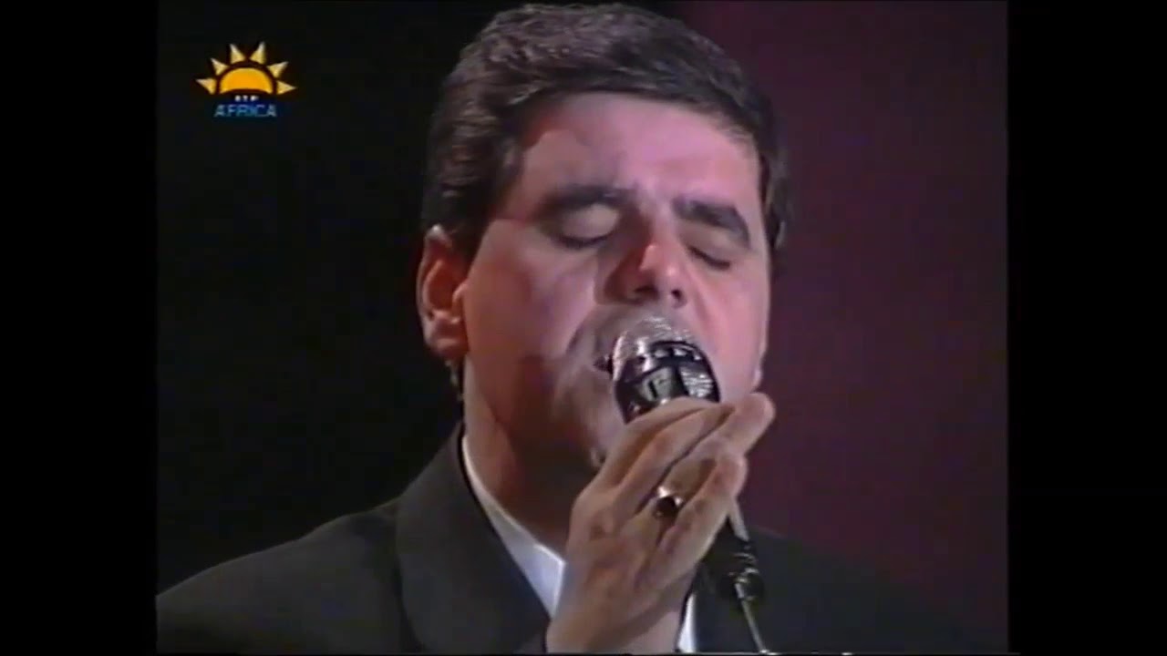 Carlos Sobral  -  Mensageiro do Fado