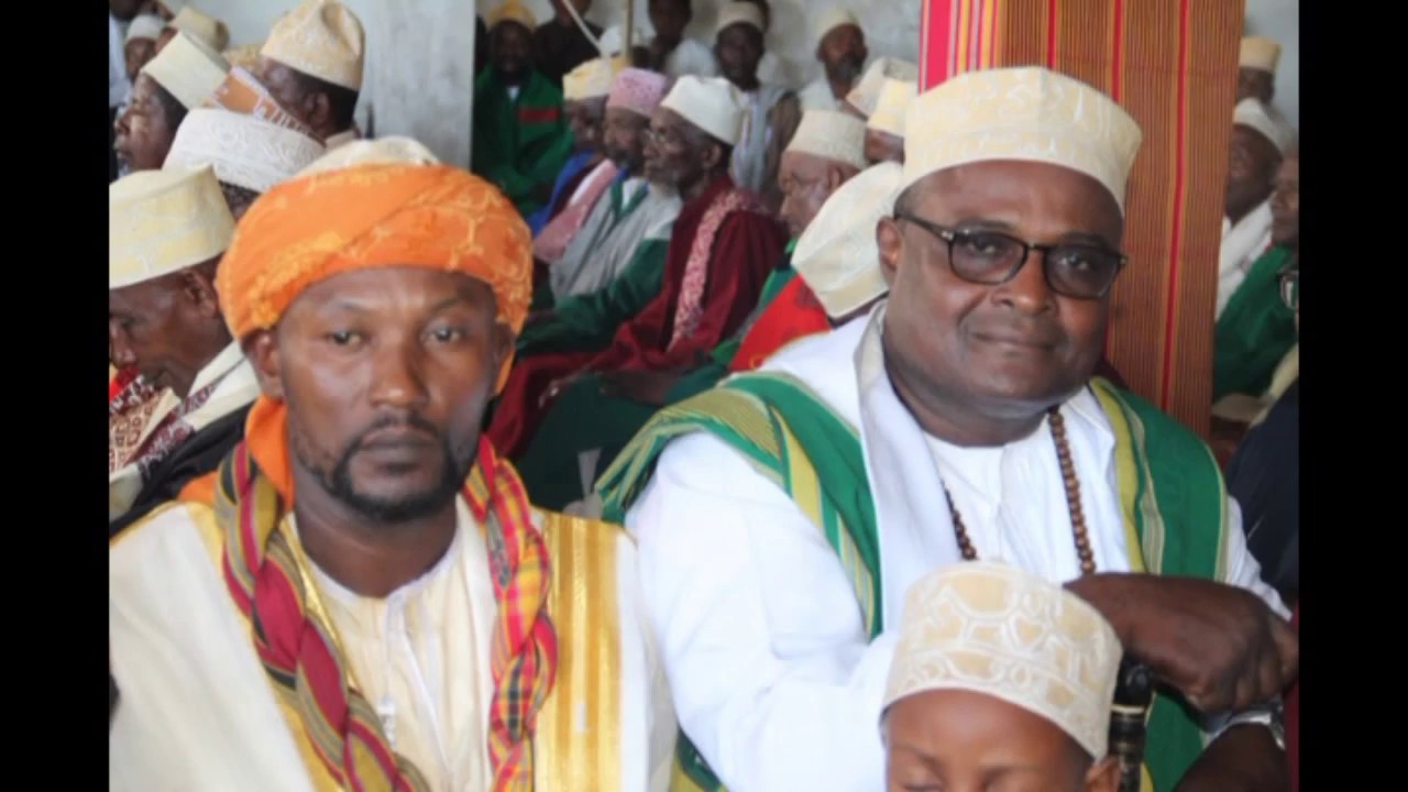MADJILISI  DE  ALLAOUI MBAE CHARIF NA BIBI MSOILI MBENI ( complet )