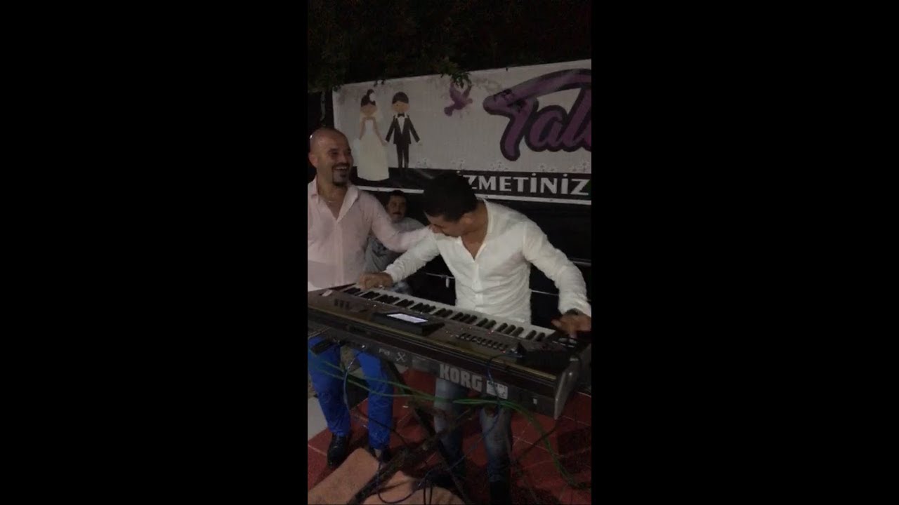 MUSTAFA CANİK KOPARIYOR MECİT İLE MUTLAKA İZLE