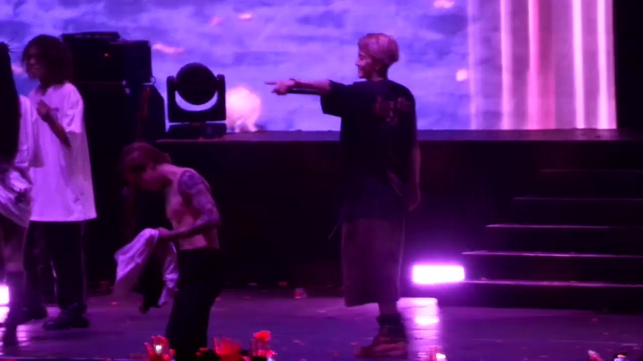 [Fancam] 230522 Jackson Wang in Chile - Pretty Please / Slow