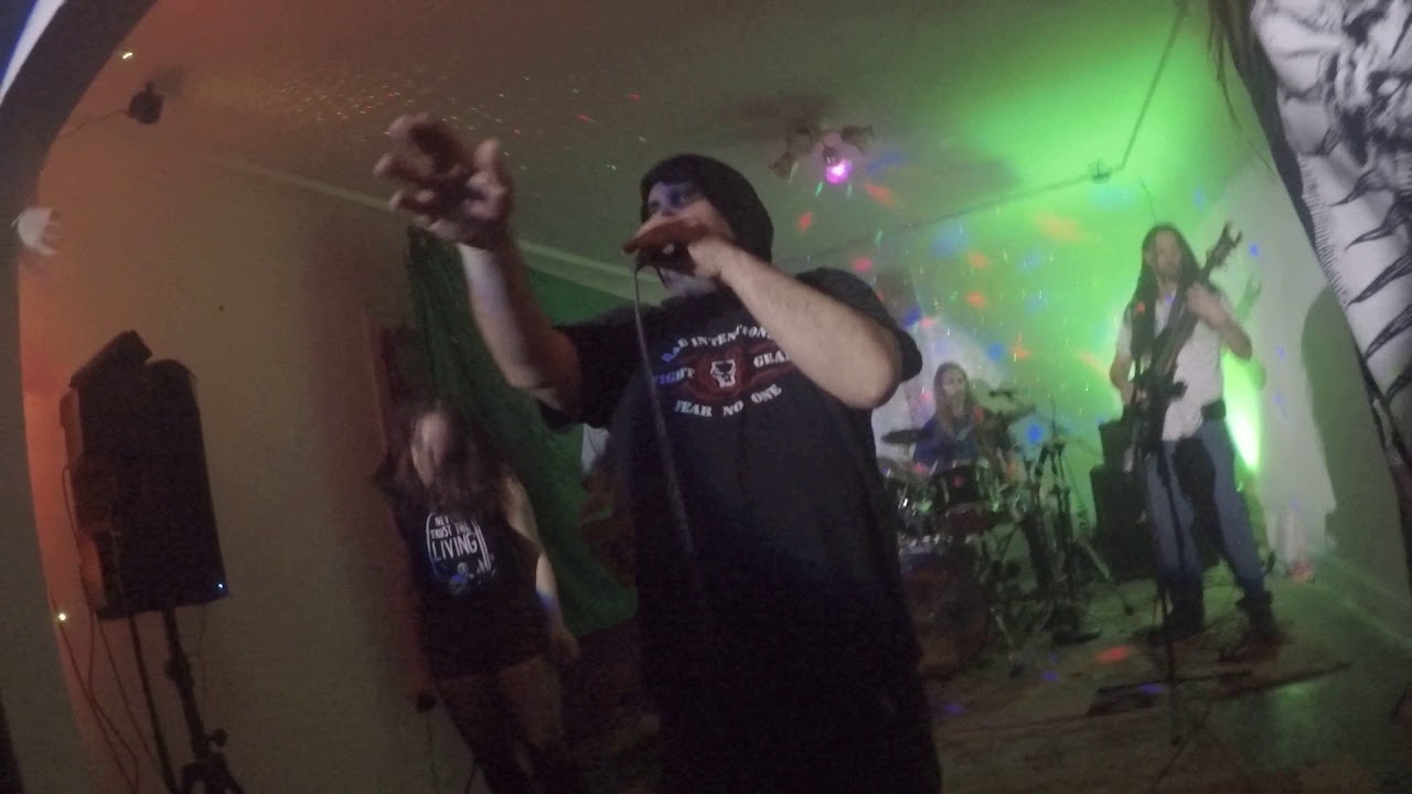 Welcome to the Freak Show - International Punk Kings - IPK at The Safe House 4/20 HD2