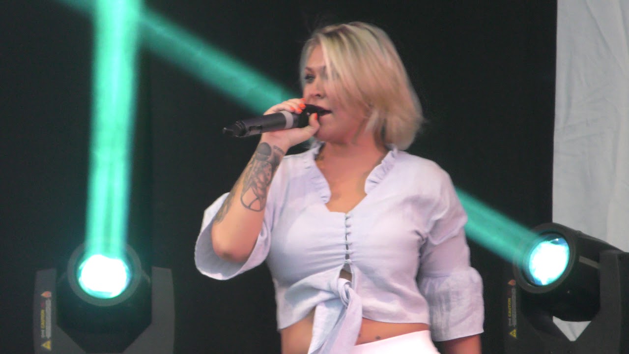 S Club 3 - YOU'RE MY NUMBER ONE @ Wild LIVE Concert 4/8/2018