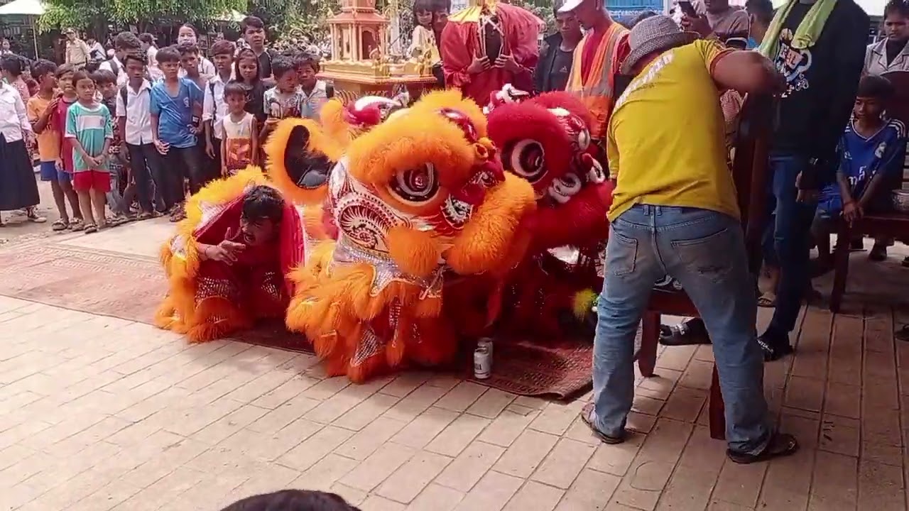 ម៉ុងសាយ វត្តមាត់ក្រសាស់