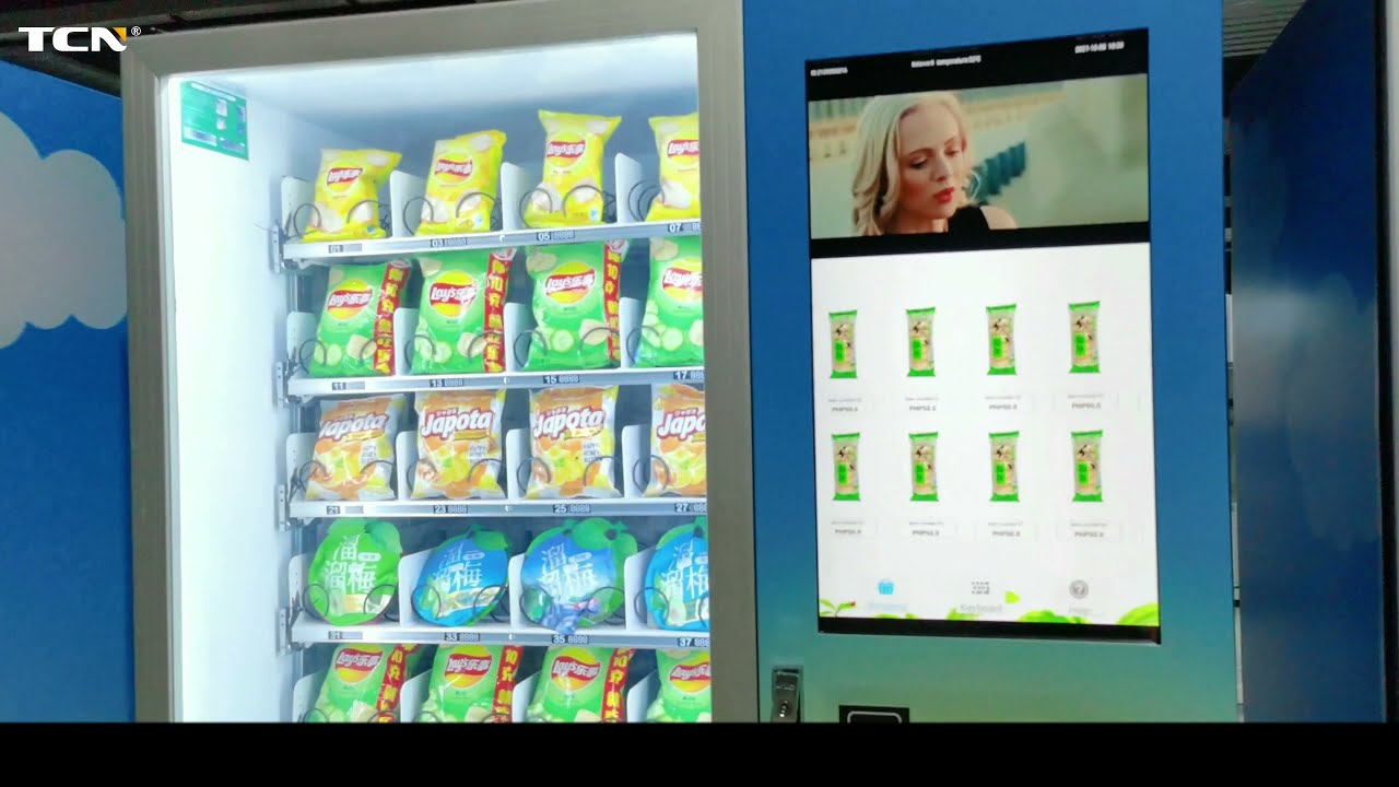 TCN Large Capacity Drink & Snack Vending Machine with 32