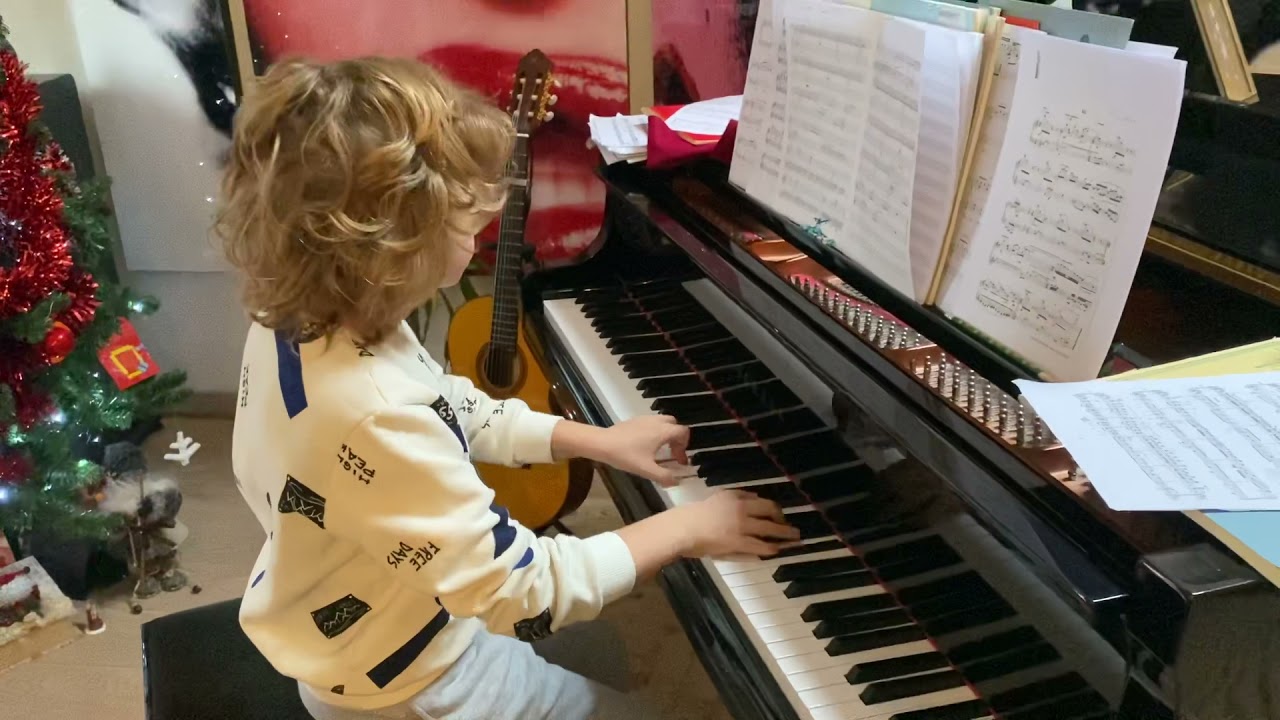 My Own Composition - Covid Etude / Lucas Chiche