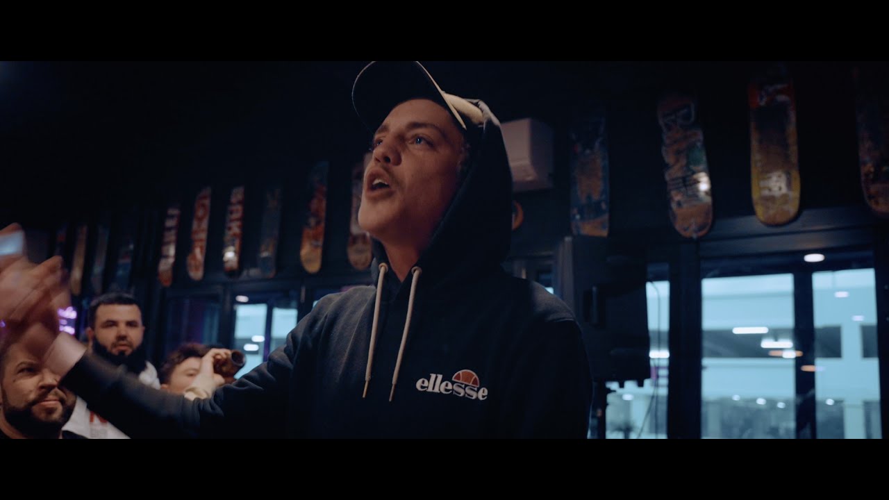 THCtv: Erik Devine vs C Rossi