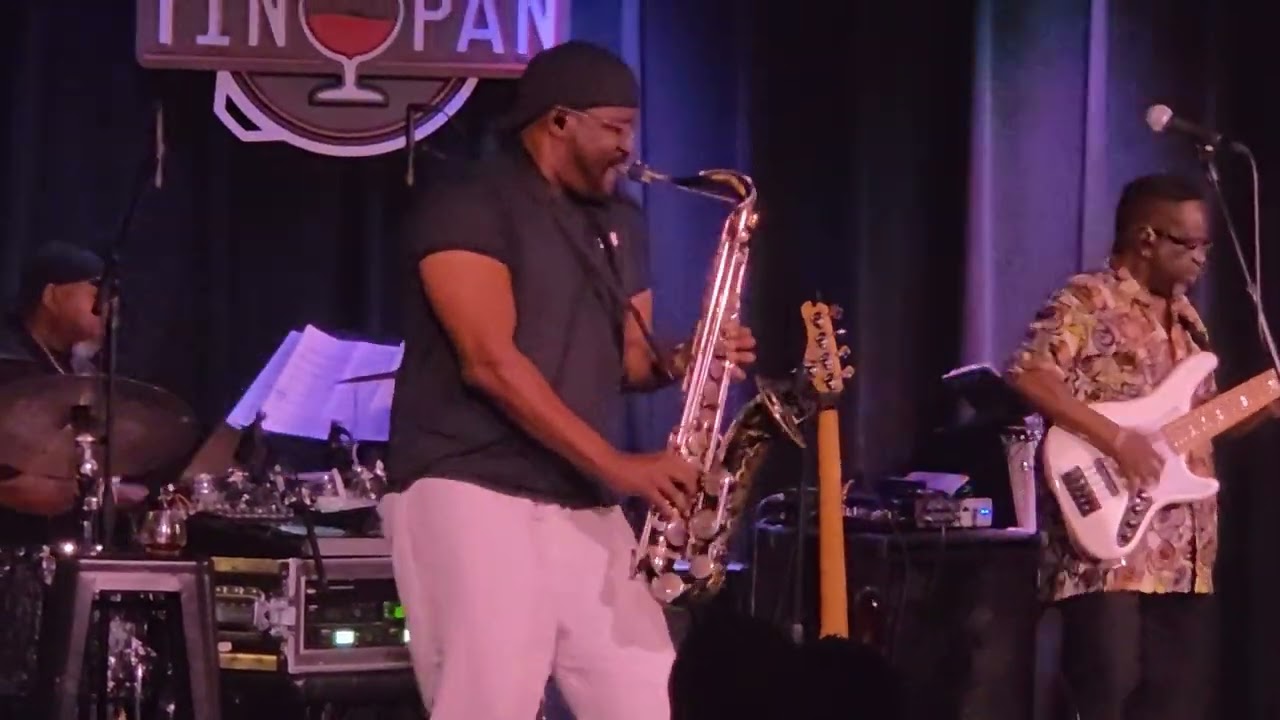 Jazz Funk Soul: J Lorber, E Harp, P Jackson Jr.   @TinPan: #smoothjazz, #fusion, #contemporary 