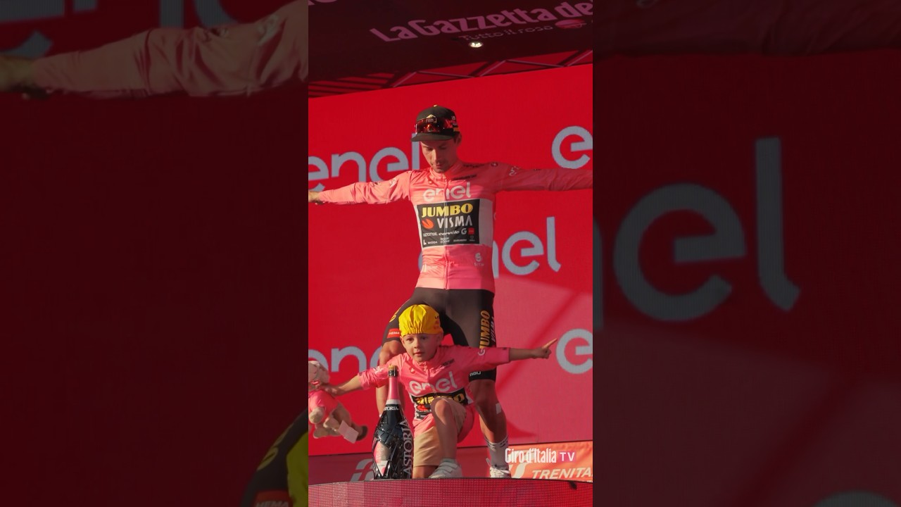 Bianca, Azzurra, Ciclamino, Rosa.🏆💗 #giroditalia2023 #giroditalia #giro #shorts #magliarosa