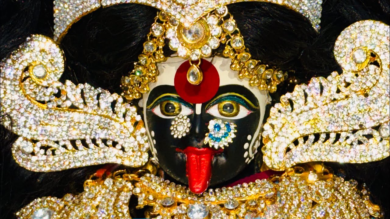 माँ भद्रकाली का श्रृंगार 🫶🏻🌺 #kali #maa #viralvideo #explore 