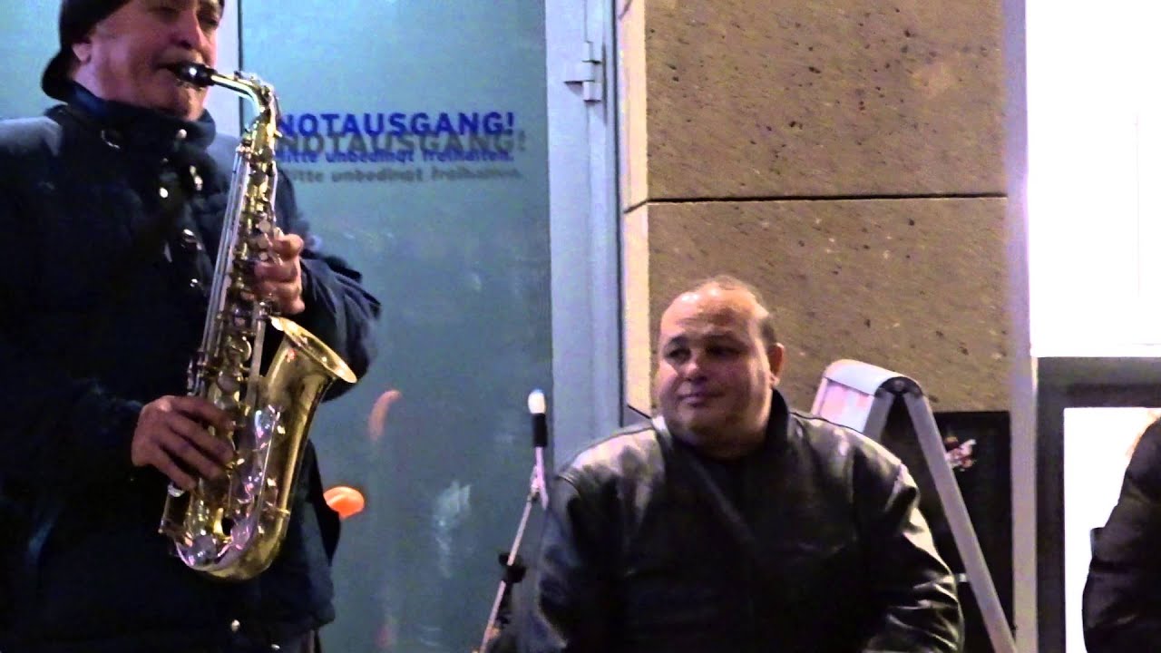 La Strada Band Live @Cologne Hanns Hartmann Platz - Let It Snow!