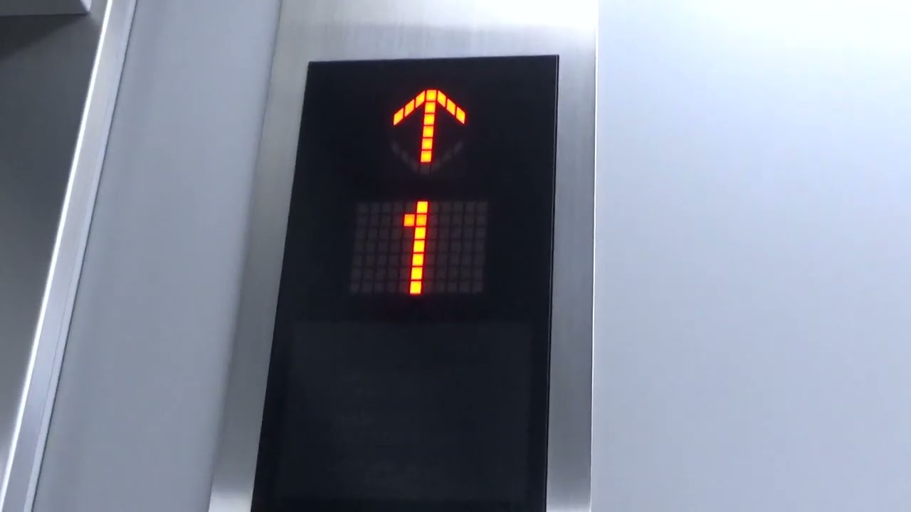 イケア福岡新宮のエレベーター