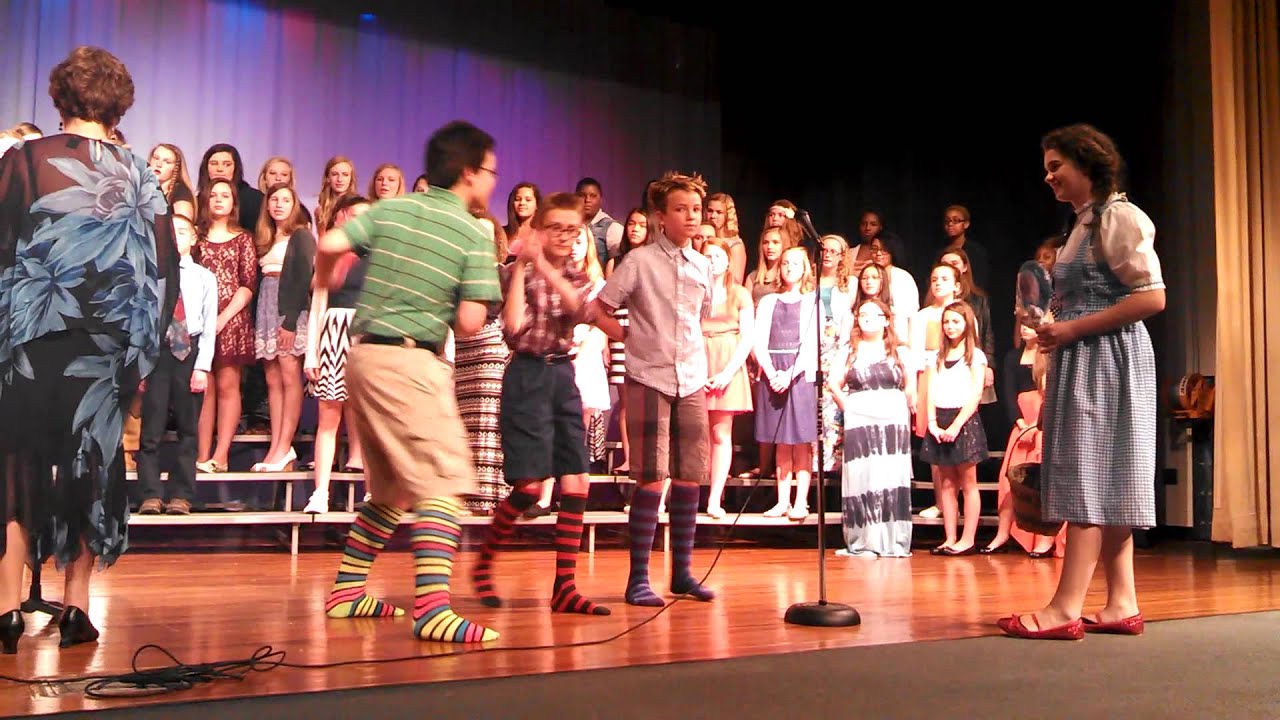 Wizard of Oz Choral Review - Summit Middle School Choir