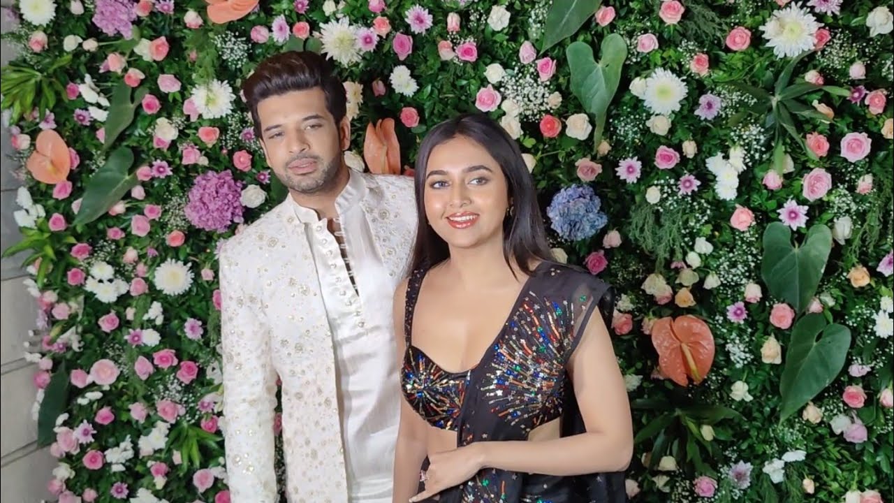 #tejran Tejaswi Prakash & Karan Kundra Grand Entry At Ekta Kapoor Diwali Party 2022