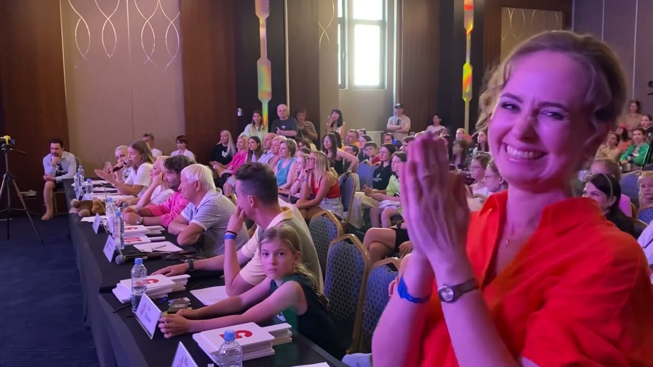 Группа “Happy voices”на форуме Л. Агутина