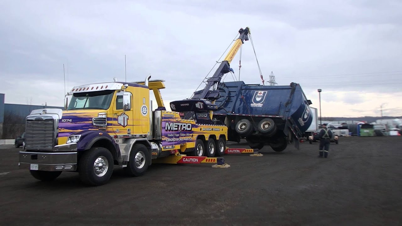 Metro Towing - 2016 Freightliner Coronado SD 65 Ton Rotator