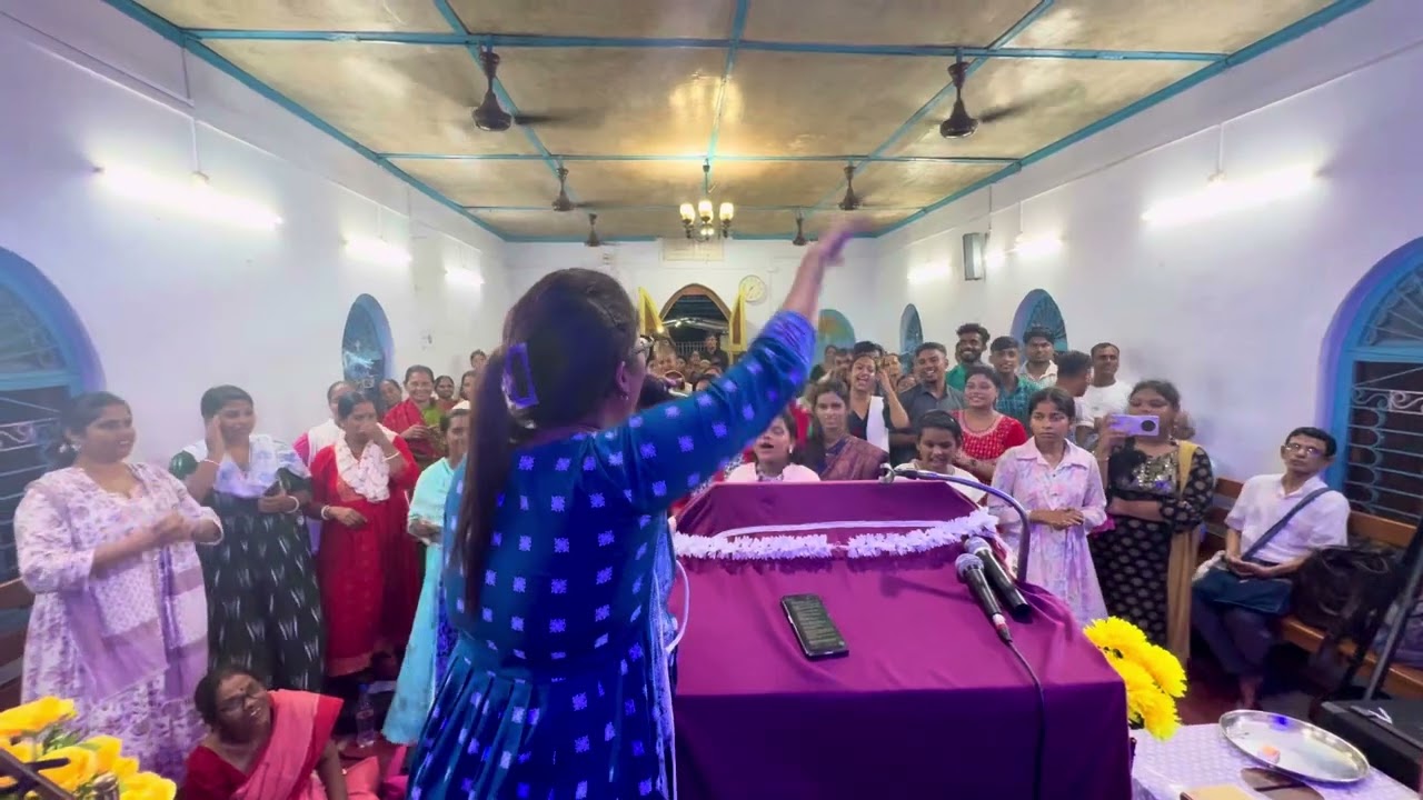 Hindi Worship Live - Papiya Mary
