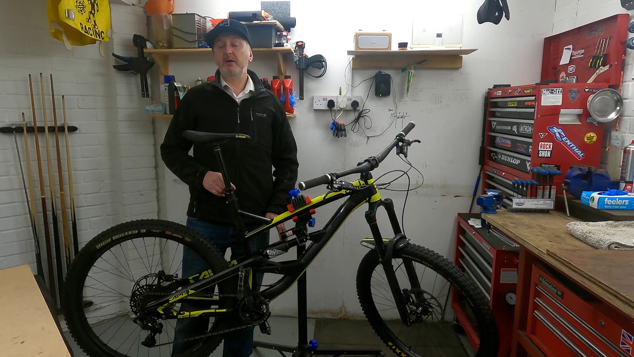2017 YT Capra review