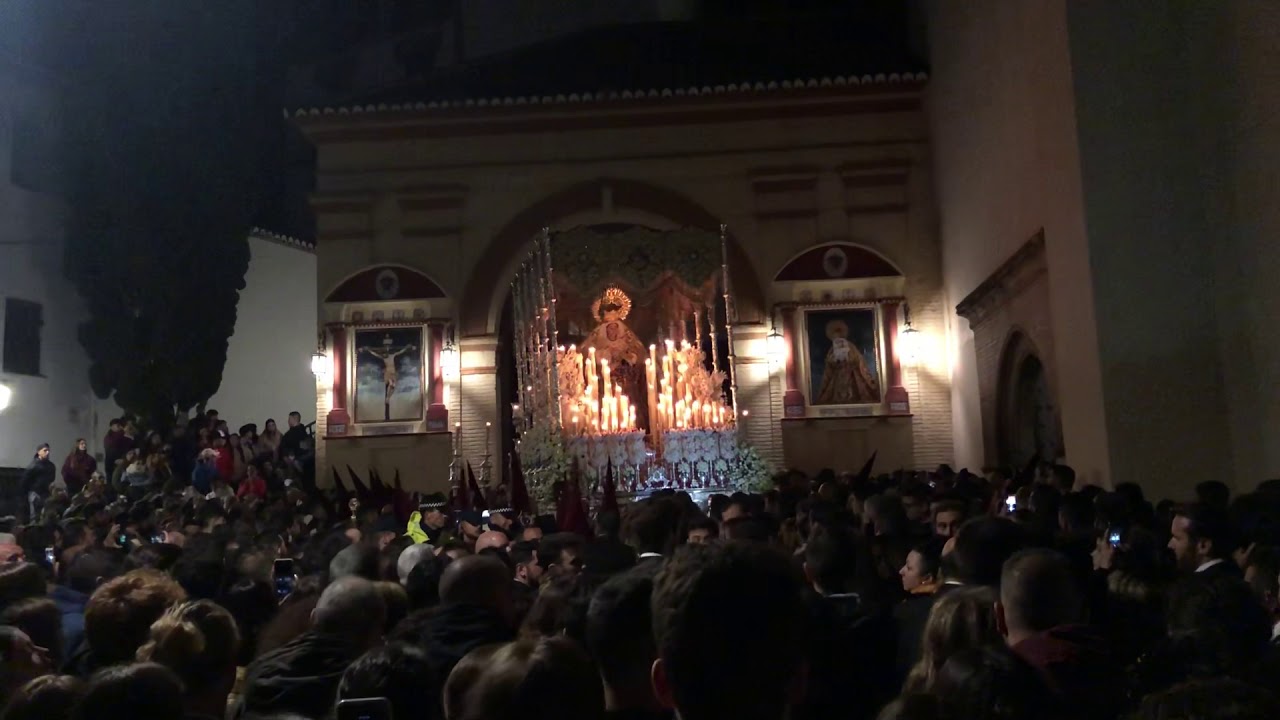 Misericordia (Greñúa) 2019, Granada - “Se arrodilla Triana” y entrada