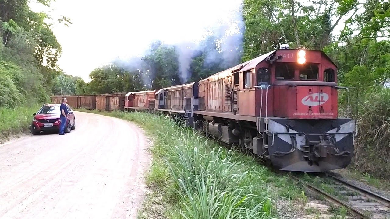 Aceleração ao Máximo - Locomotivas Acelerando no 8° Ponto em Forte Subida