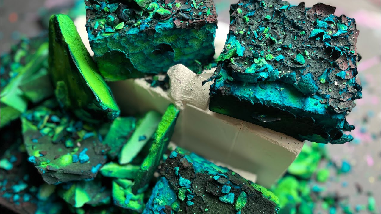Flaky Green Dyed Magking | Dyed Gym Chalk | Gym Chalk Asmr