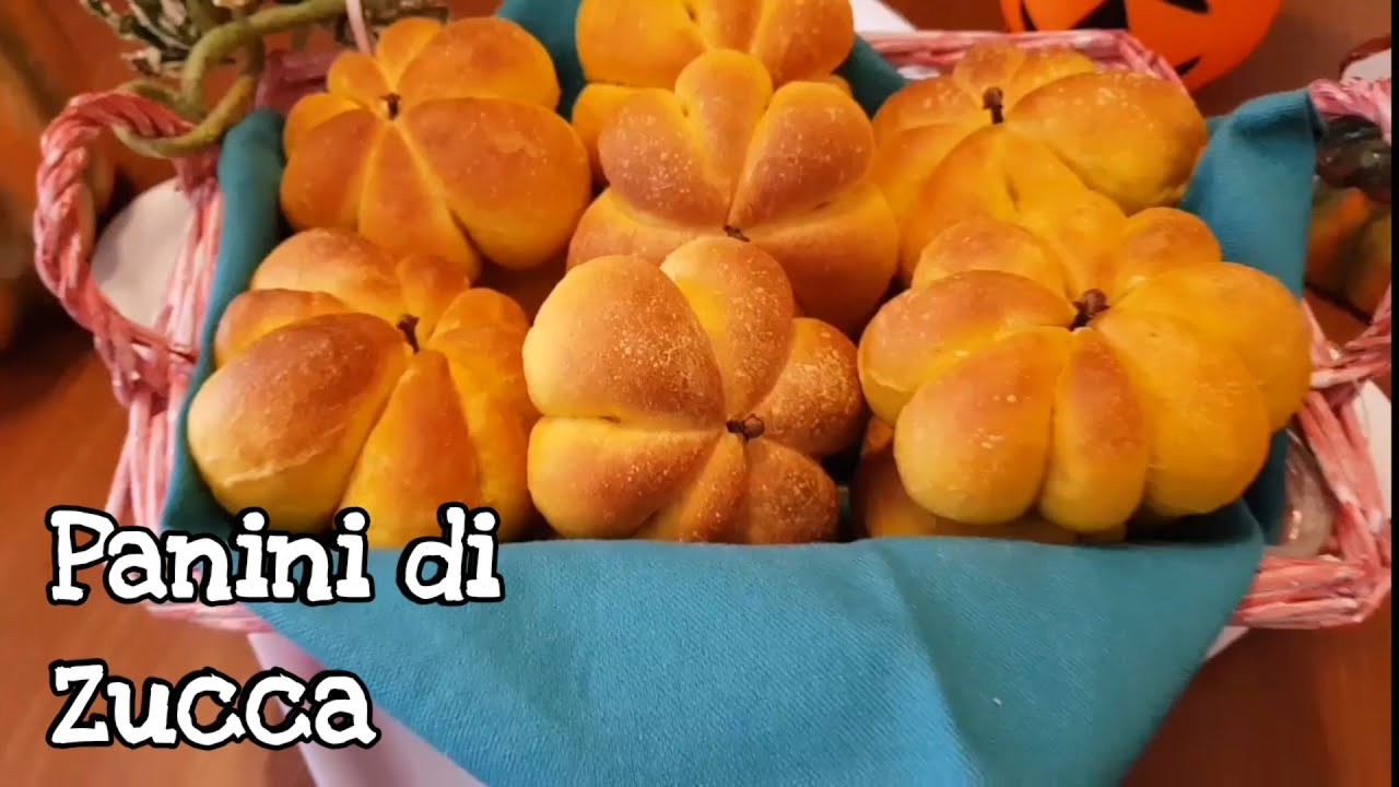 PANINI MORBIDI ALLA ZUCCA GOLOSISSIMI | Pumpkin soft bread