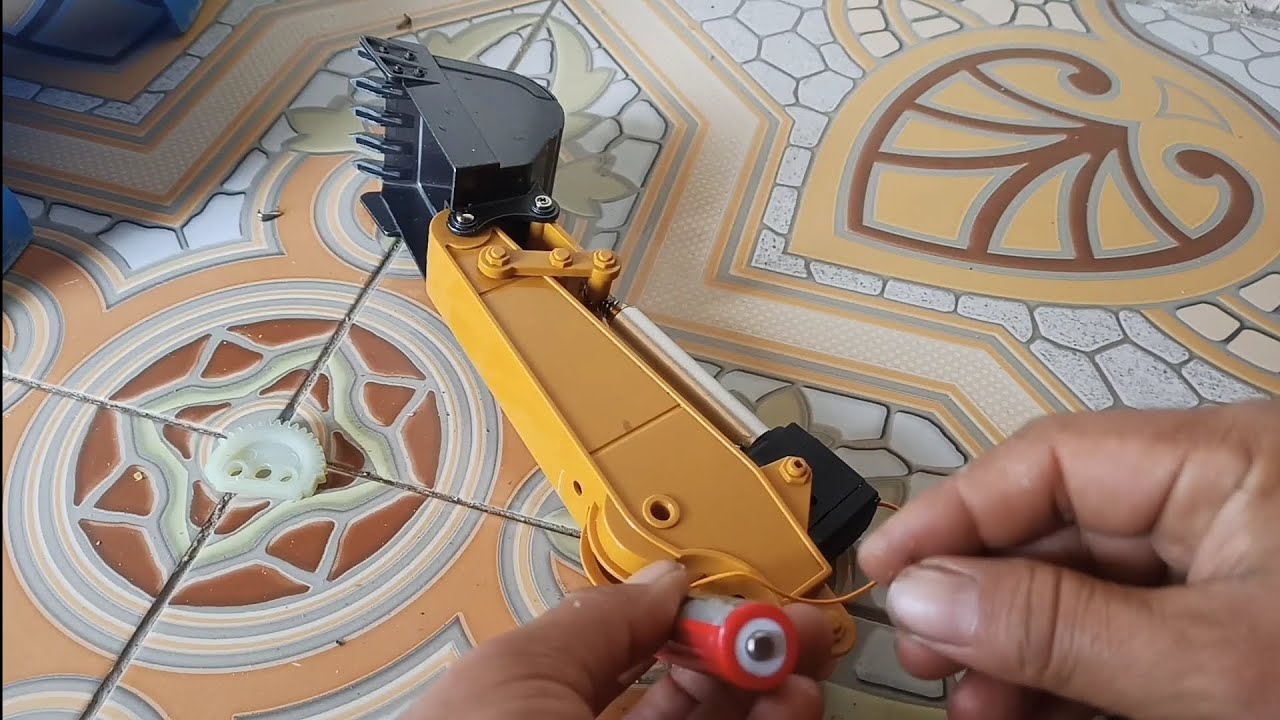 cara sederhana upgrade rc excavator huina 1535 pakai mini servo