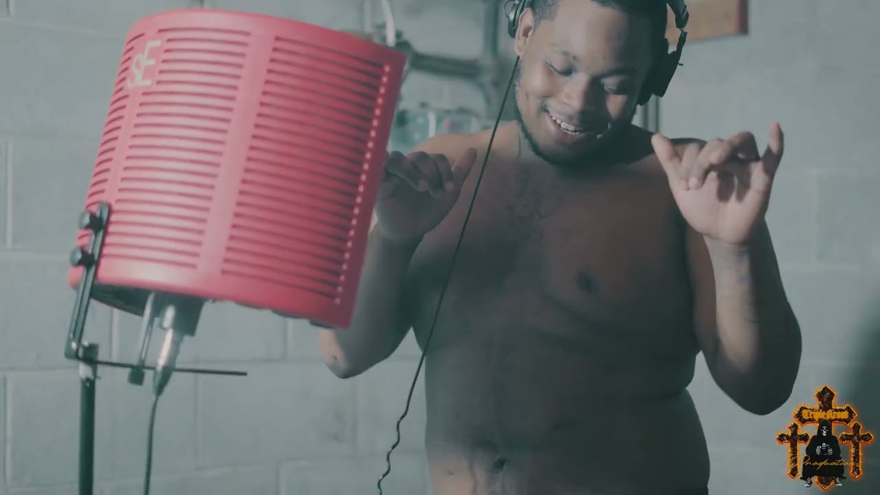 FsDaBender - Studio Vlog (Shot By. @TripleKrossProductions )