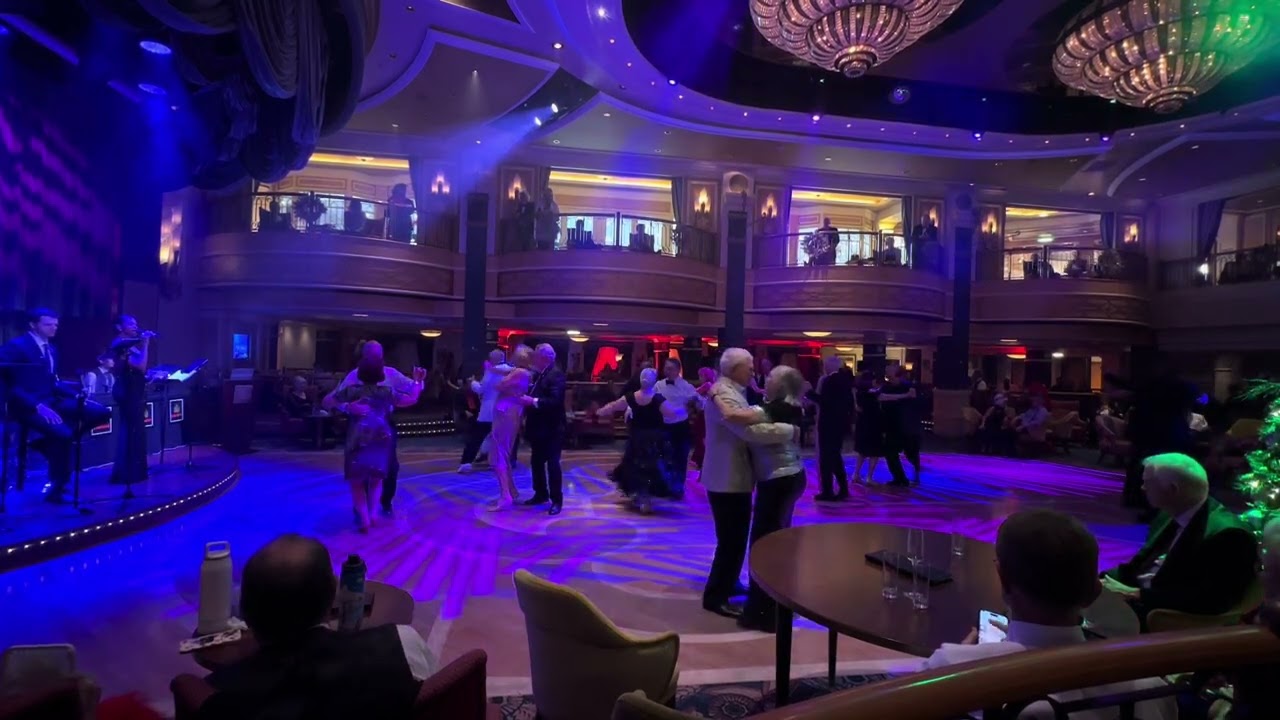 Cunard Queen Elizabeth 2025-2026 New Year Eve Red&Gold Gala. QR Musicians, Slave To Love, a Tango