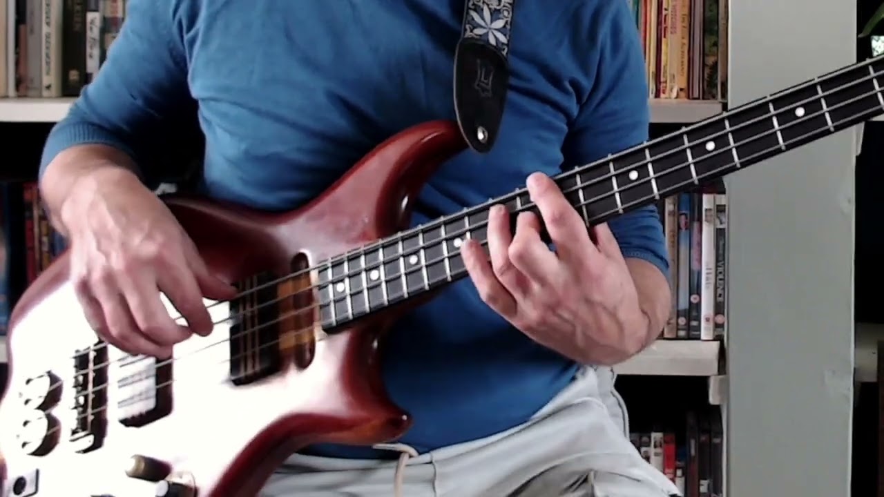 Omar - There's nothing like this - Bass demoCambridge Bass Lessons