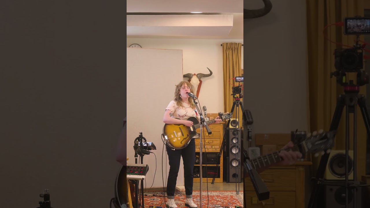 ‘Free’ - live in studio