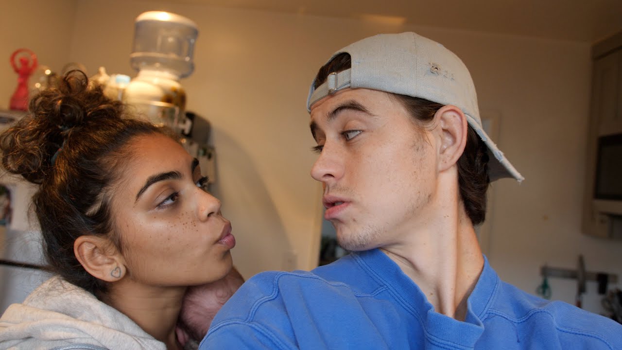 WE'RE BUYING A HOUSE!