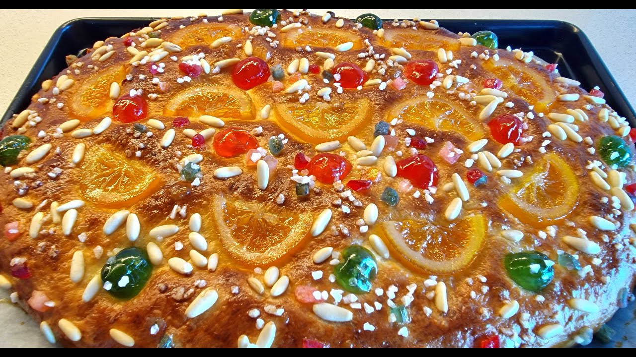 Coca de San Juan de Frutas Confitadas