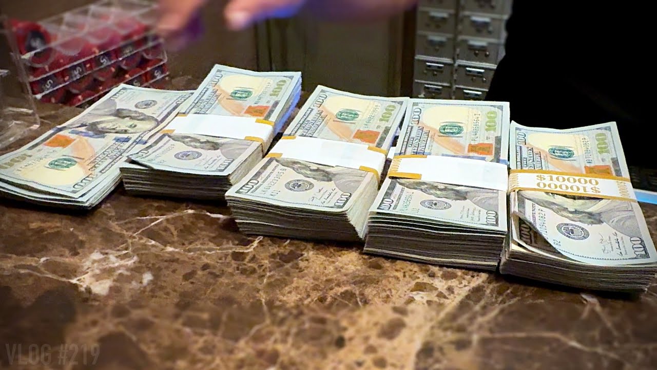 High Stakes $100/200 Game during WSOP!!! Las Vegas Poker