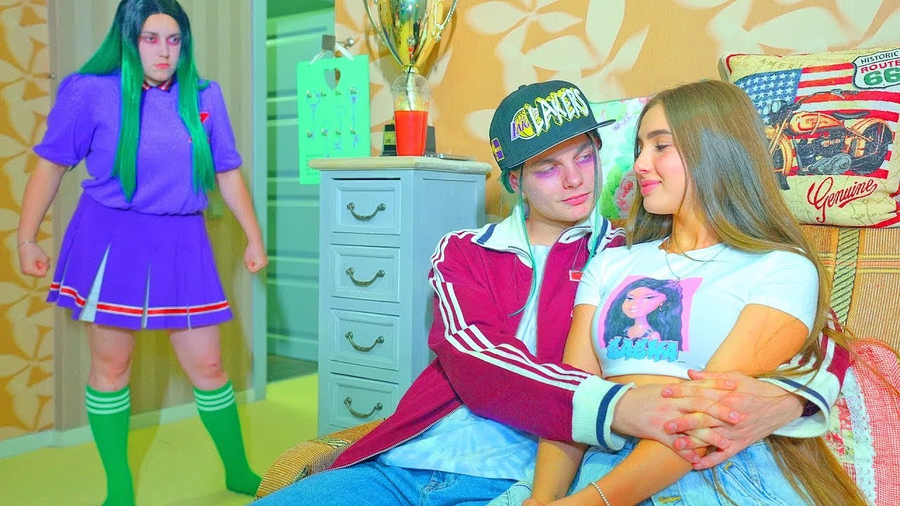 LA NOSTRA RELAZIONE È OSTACOLATA DALLA SORELLA DI ZIP! || Bella Diana VLOG