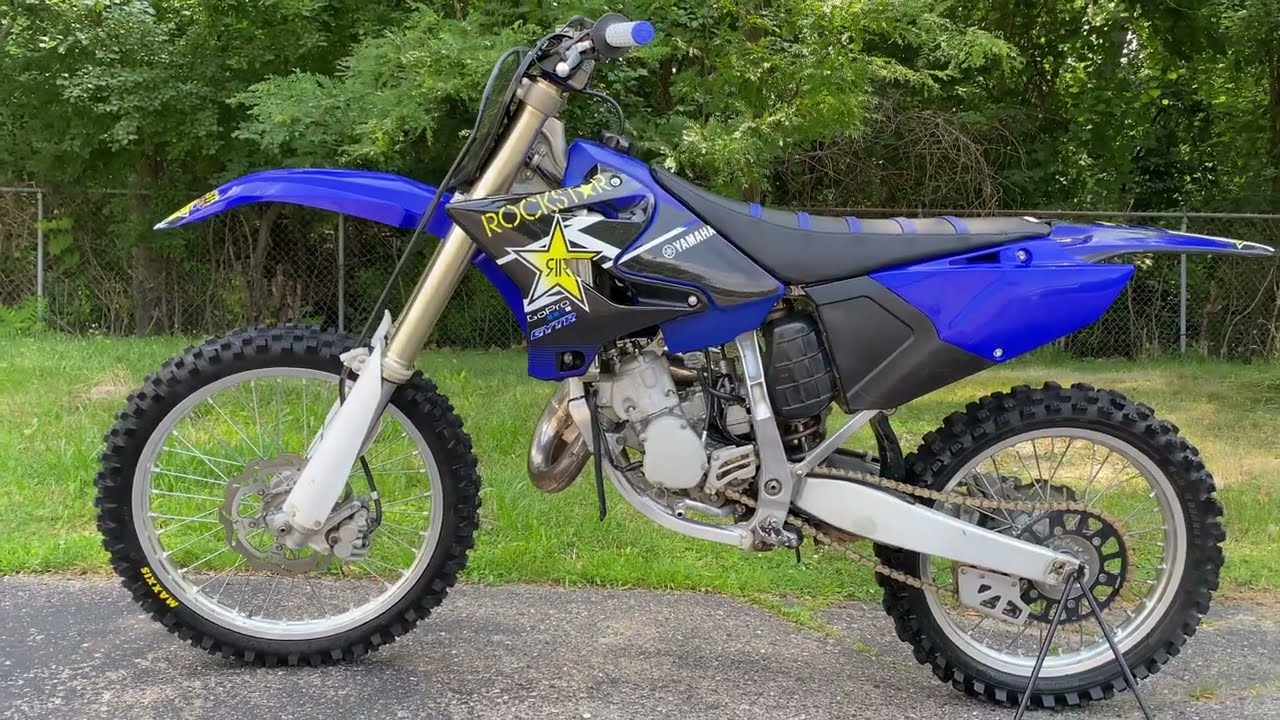 YZ125 Front Wheel Bearing Removal and Replacement