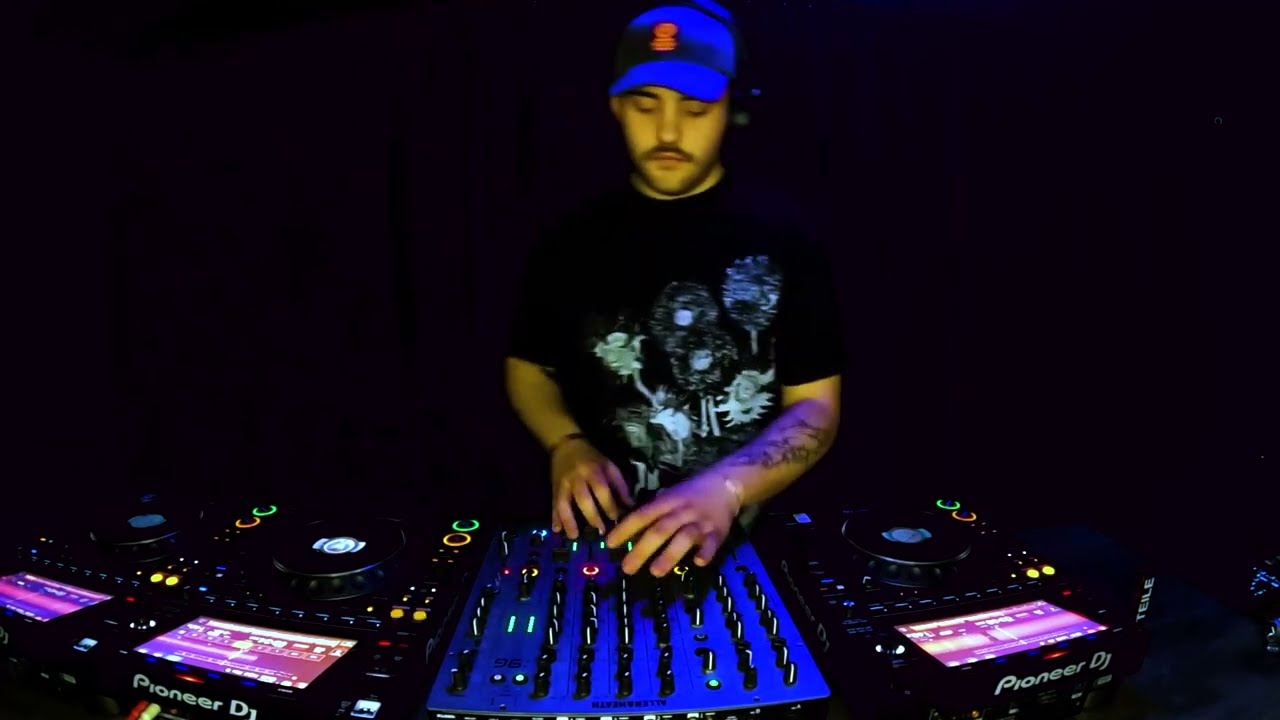 Live Frequency Broadcast Series 25-SEMO