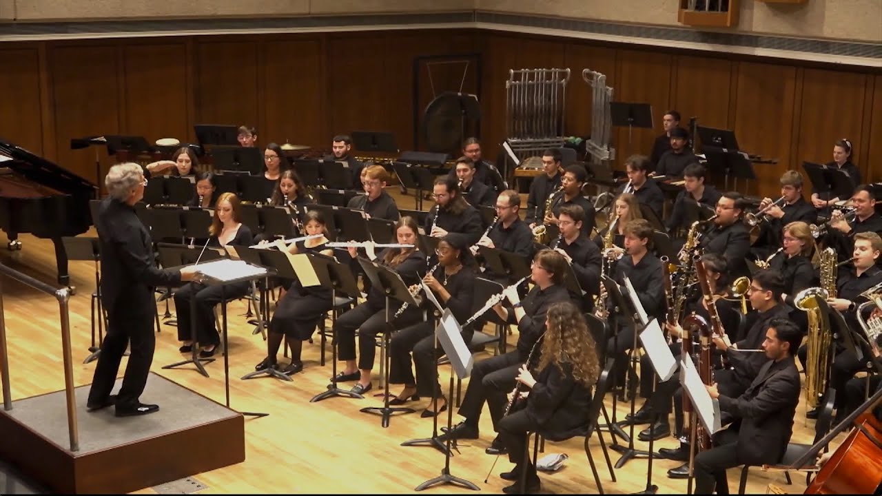 Grainger - Lincolnshire Posy - UTexas Wind Ensemble