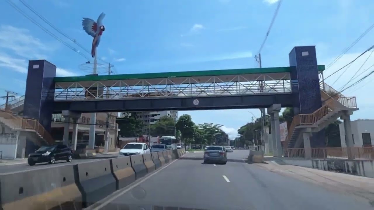Manaus-Amazonas.Ep36. Passando nas Av. Cosme Ferreira e Efigênio Salles até o Amazonas Shopping.