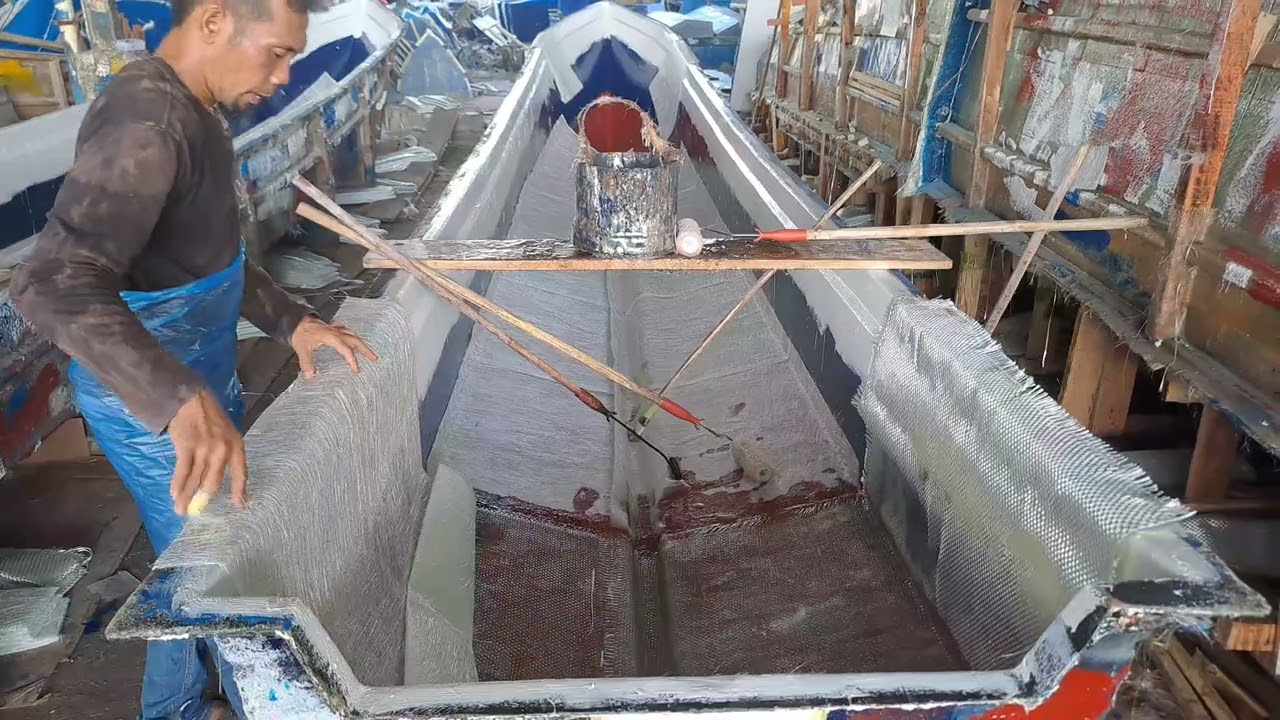 Tahap Pembuatan Kapal fiberglass 3 Gross Ton 