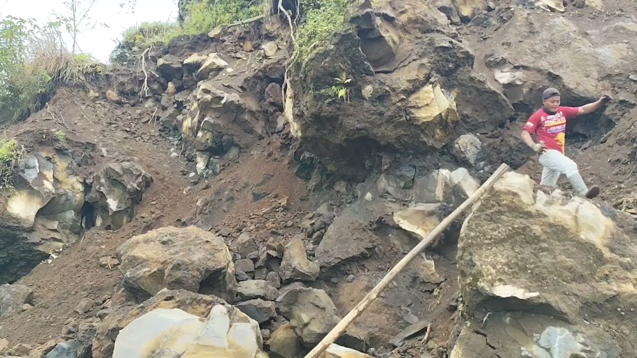the cliff was finally destroyed